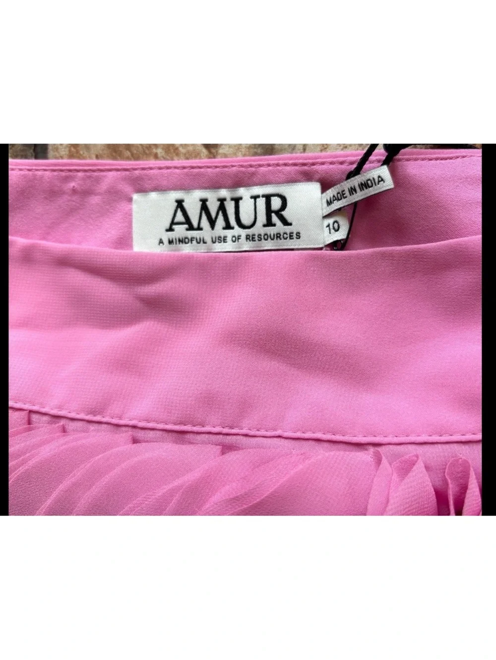 NWT AMUR Capri Appliqué Top & Jazzlyn Skirt Matching Set Size 10